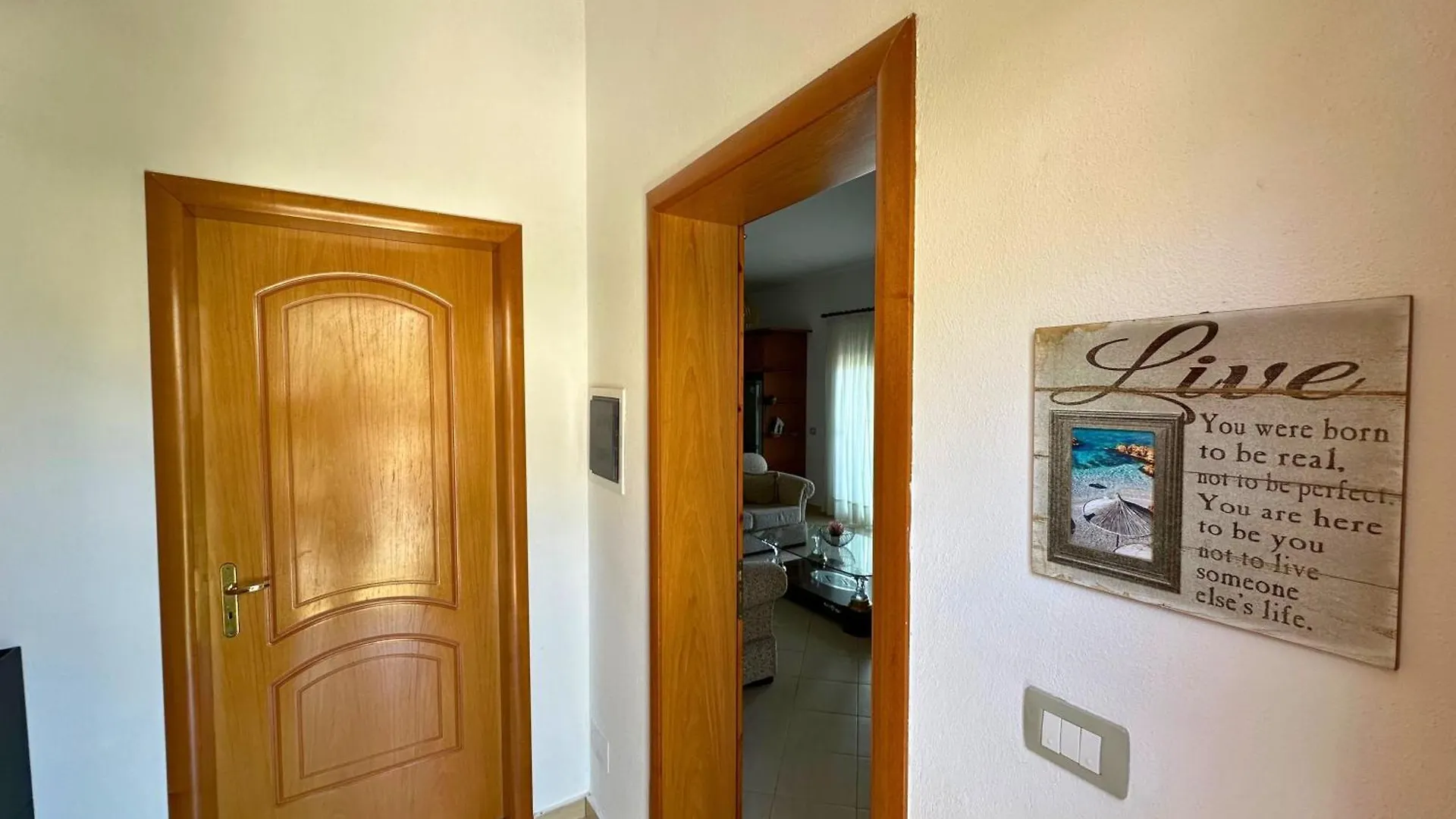 Viewtopia House Dhermi 0*,  Albania